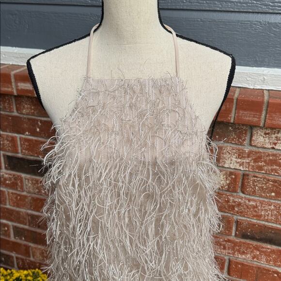 Trina Turk Feathered Metallic Textured Cream Fringe Mini Dress Size 8 - Picture 2 of 8